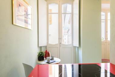 Duomo Luxury Suite - by MyHomeInComo