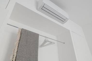 Mark's Gallery Apartment by MyHomeInComo