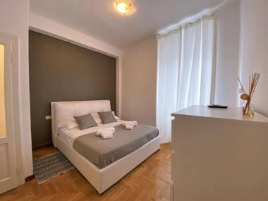 Via Benzi Apartment Como