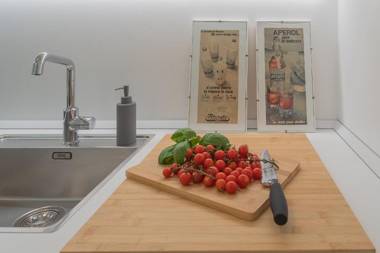 Ginepro & Salvia Apartments in Como by Rent All Como