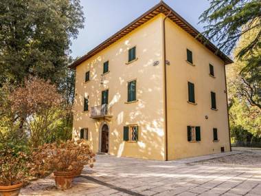 Lovely Apartment in Citerna with Swimming Pool