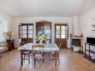 Lovely Apartment in Citerna with Swimming Pool