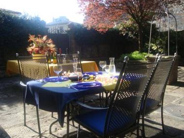 Palazzo Tarlati - Hotel de Charme - Residenza d'Epoca