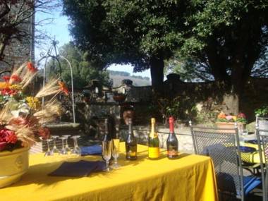 Palazzo Tarlati - Hotel de Charme - Residenza d'Epoca