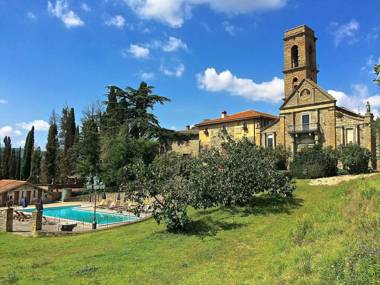 Old castle estate surrounded by nature with a lovely private pool