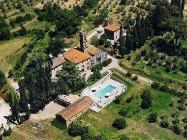 Old castle estate surrounded by nature with a lovely private pool