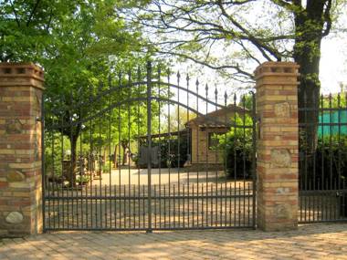 Charming holiday house in a rural setting located on a small estate