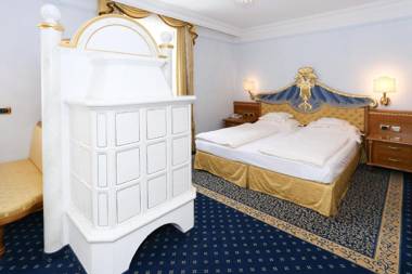 Cityhotel Goldener Adler B&B