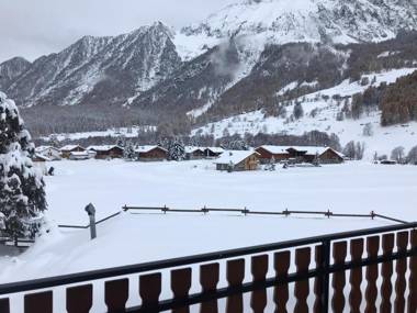 La Montagna Incantata - Appartamento Panoramico con tre camere