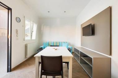 Absolute Suite Apartments