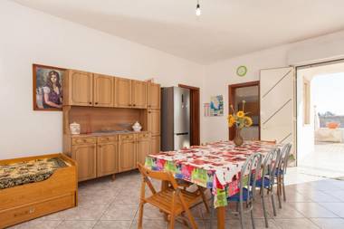 Villetta con 3 camere letto e 3 bagni m159