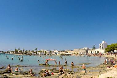 Monolocale mar Ionio vicino ai servizi utli m513