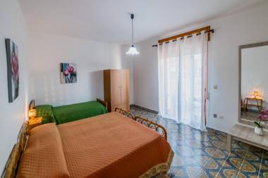 Casa spiaggia e servizi raggiungibili a piedi m507