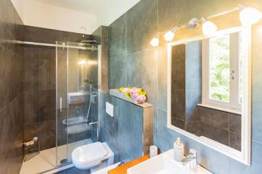 Amazing Cernobbio - Lake Como by Rent All Como