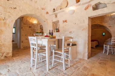 HelloApulia - Trulli Santa Maria dei Grani