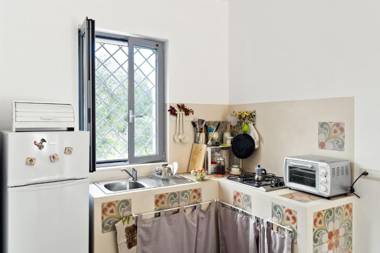 2 bedrooms house with furnished terrace at Ceglie Messapica