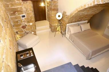 Porto Salvo Apartments - by Vacation Service