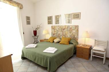 Terrazza Lucilla (by Vacation Service)