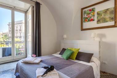 Da Gianni e Lucia Rooms with bathroom in the city center