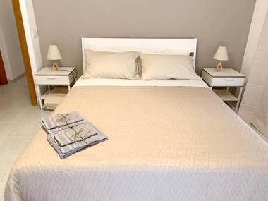 4 bedrooms appartement with city view balcony and wifi at Catania 1 km away from the beach