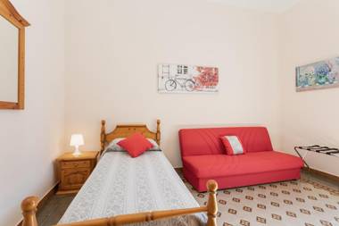 Catania Central Apartment with Terrace- Casa Mariella