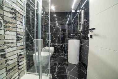 Independence House Holiday