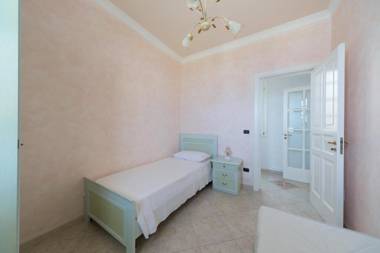 La Ripostiera by BarbarHouse