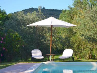 Beautiful holiday home in the hills of Castiglione Fiorentino.