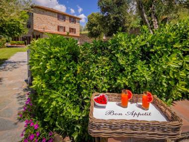 Spacious Villa with Private Pool in Castiglion Fiorentino