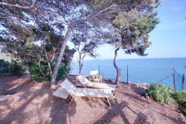 IL POGGETTO piano terra a picco sul mare