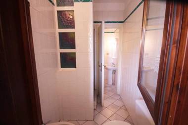 Appartamento ROSINA 100 metri dal mare clima e balcone