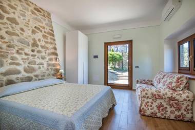 Agriturismo Oliviera Winery & Hiking