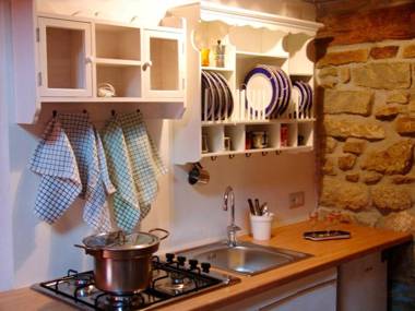 Studio with furnished balcony and wifi at Castelmezzano