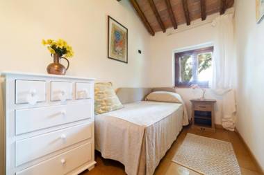 La Misura cottage with swimming pool