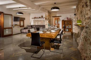 Villa Thalia