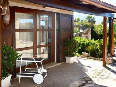 Stunning Villa in Contrada Sarmuci with Pool