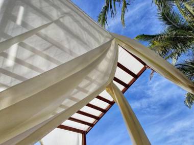 Palm Beach Club Hotel