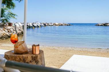 Palm Beach Club Hotel