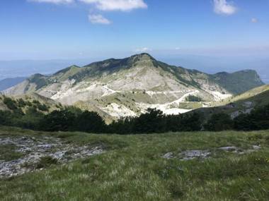 House with direct sea view.