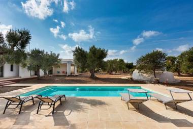 Villa Magali' by BarbarHouse