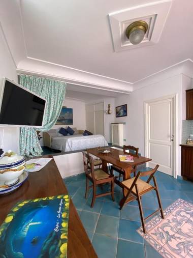 Central studio 2 con terrazza