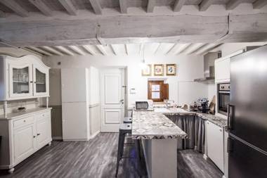 Accogliente Appartamento sulle Colline Toscane