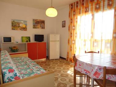 Beautiful three-room apartment with large terrace A C - 7 people