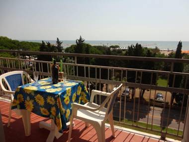 Amazing studio with terrace for 4 people