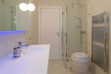 Golfo Gabella Lake Resort