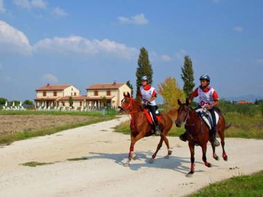 Scenic Villa in Cannara with Swimming pool