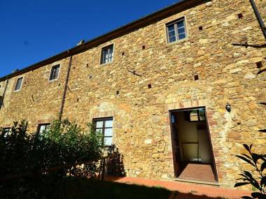 Heritage Holiday Home in Suvereto with Swimming Pool