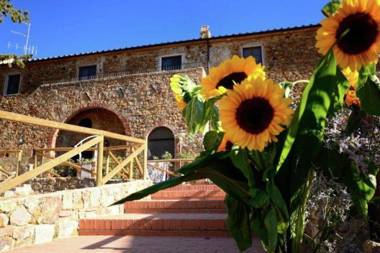 Heritage Holiday Home in Suvereto with Swimming Pool