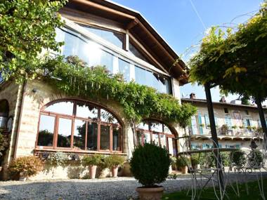 Mansion in Ombra with shared Pool