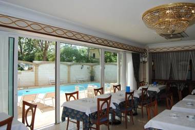 Hotel Capri & Residence